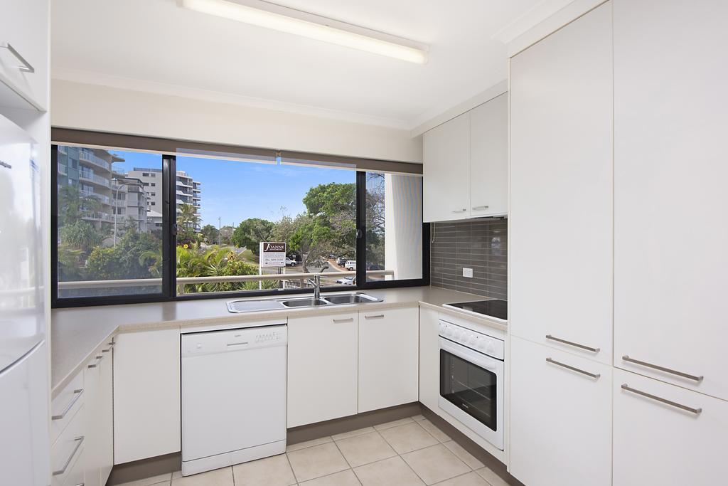 Joanne Apartments Калундра Екстериор снимка