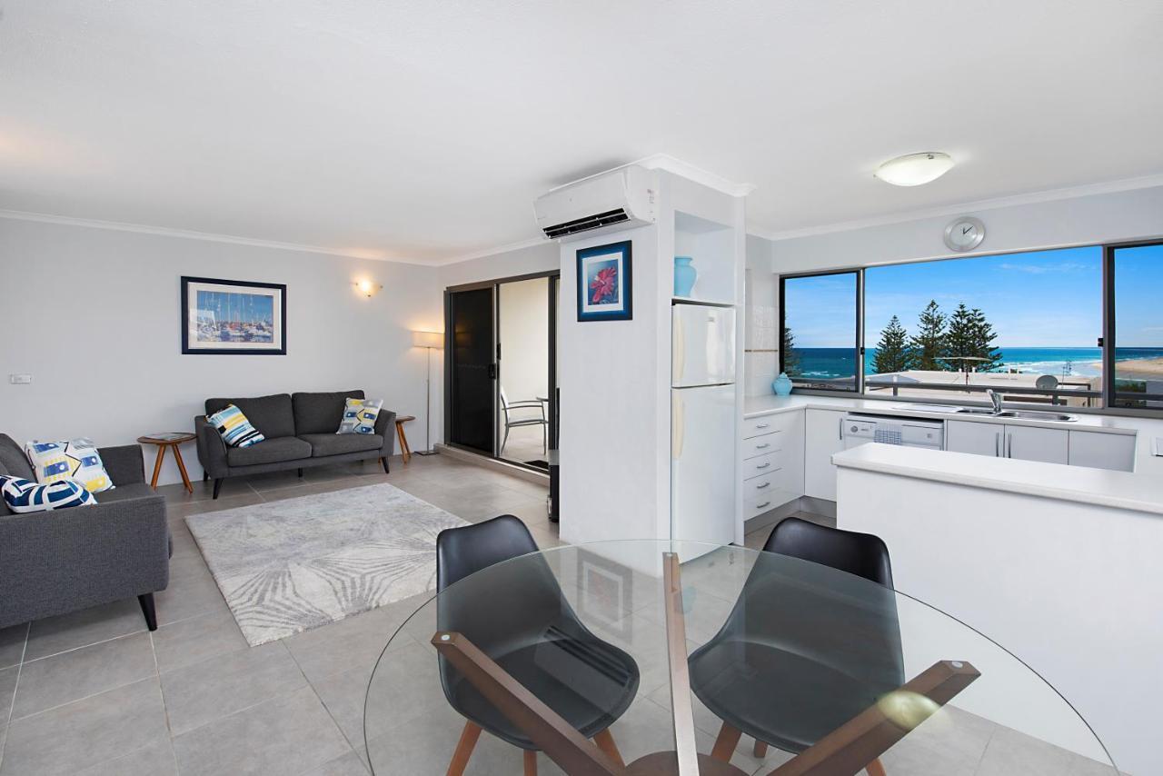 Joanne Apartments Калундра Екстериор снимка